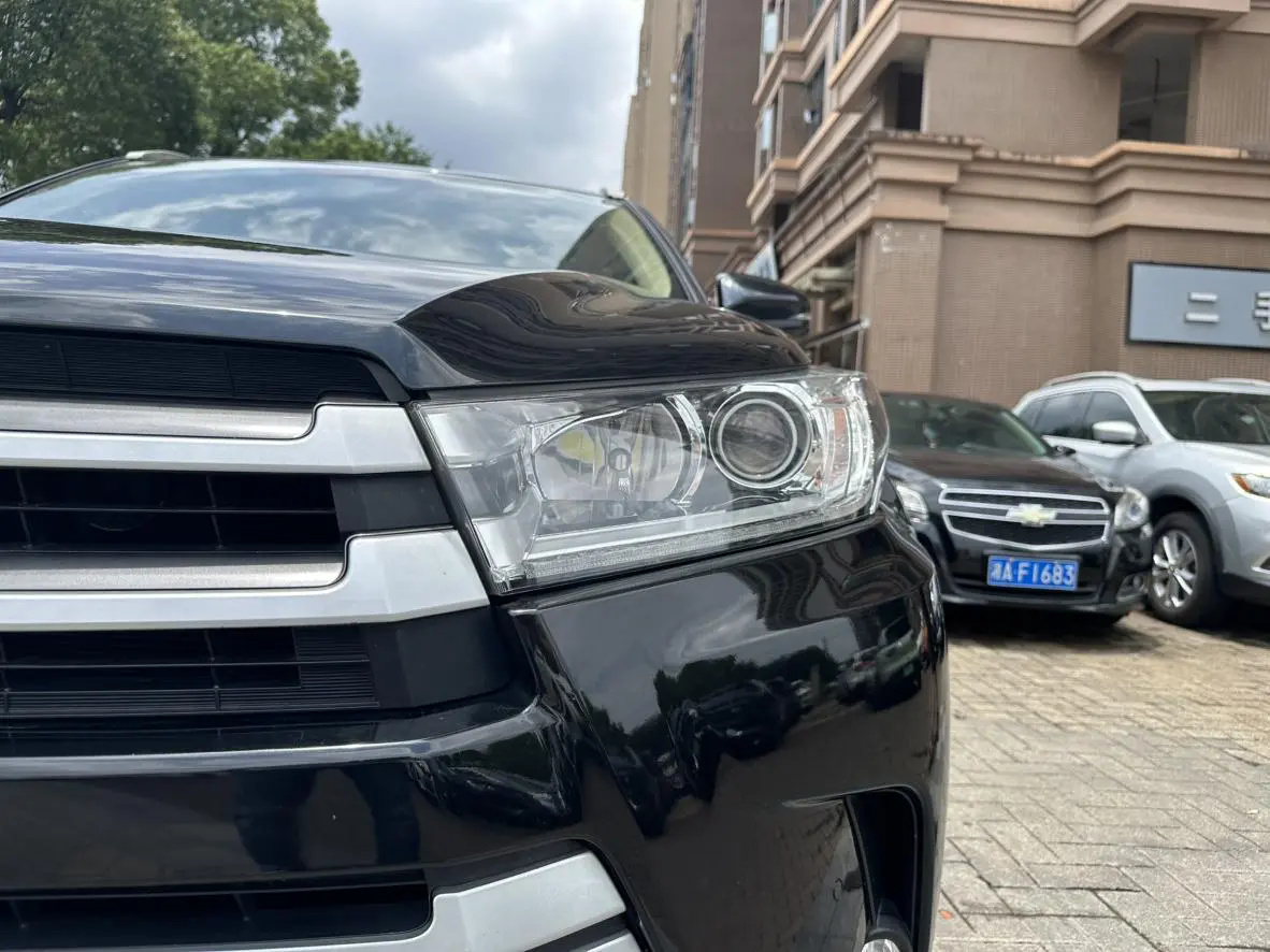 Toyota Highlander 2021 2.0T 2WD Elite 5 seat