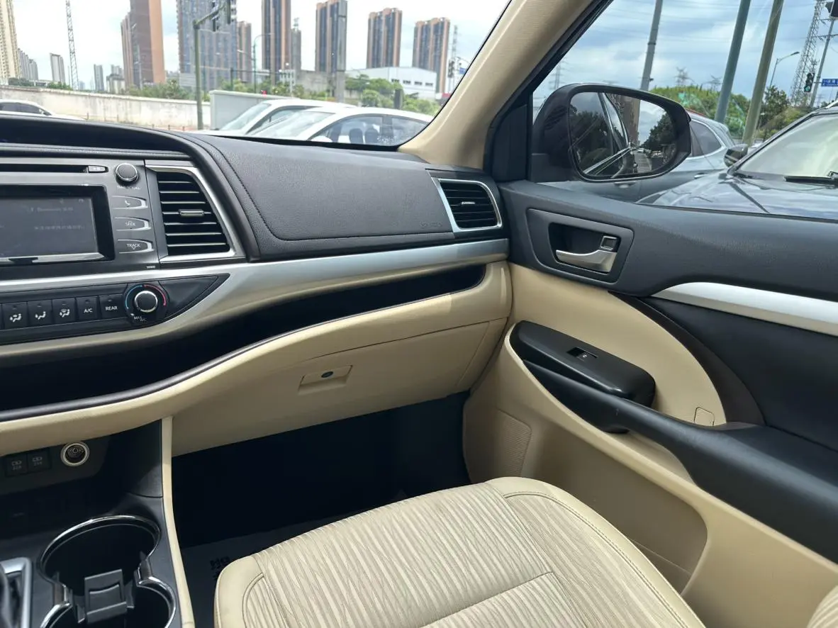 Toyota Highlander 2021 2.0T 2WD Elite 5 seat