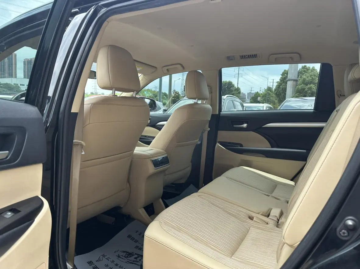 Toyota Highlander 2021 2.0T 2WD Elite 5 seat