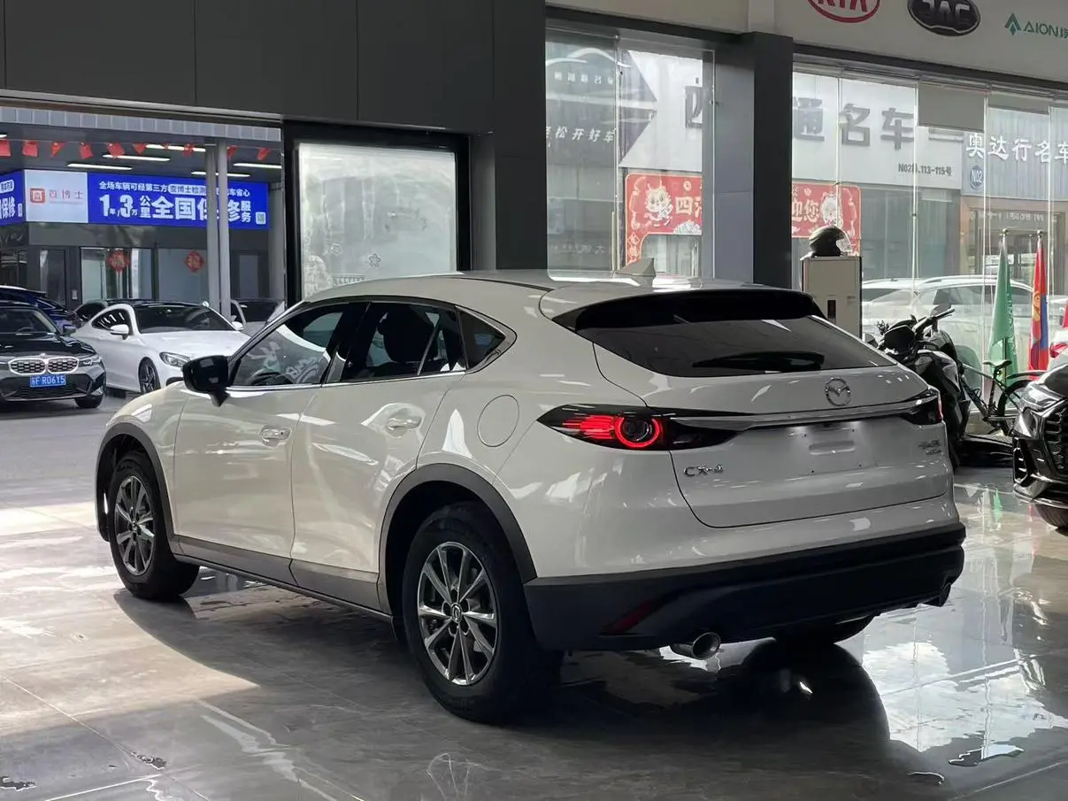 Mazda CX-4 2021 2.0L 2WD Blue Sky