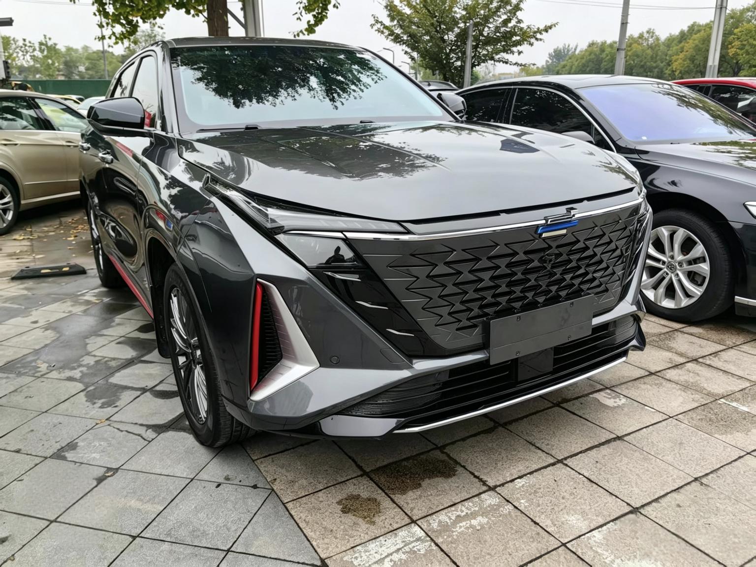 Changan Oshan Z6 2023 Blue Whale 1.5T DCT Smart Leading