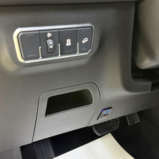 Haval M6 2023 PLUS 1.5T DCT Luxury Connected