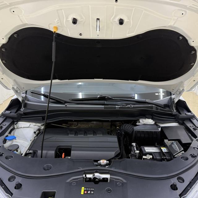 Haval M6 2023 PLUS 1.5T DCT Luxury Connected
