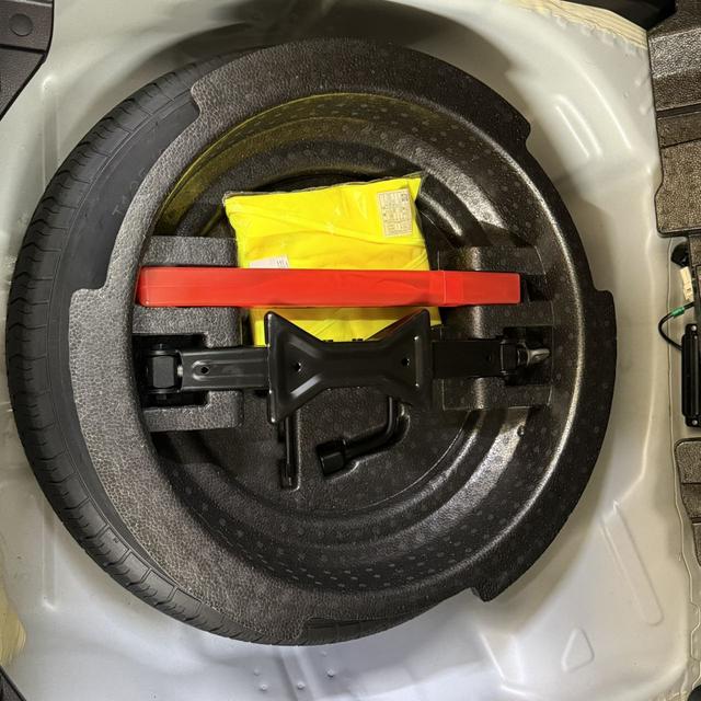 Haval M6 2023 PLUS 1.5T DCT Luxury Connected