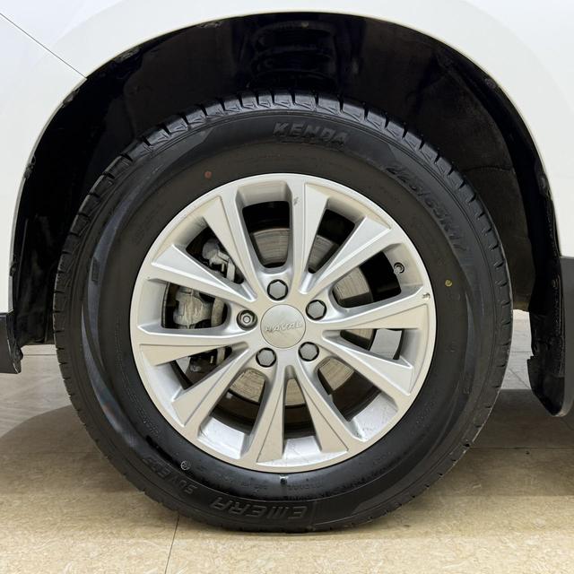 Haval M6 2023 PLUS 1.5T DCT Luxury Connected