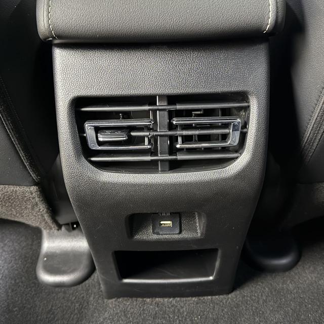 Haval M6 2023 PLUS 1.5T DCT Luxury Connected