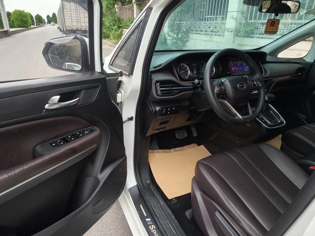 GAC Trumpchi Trumpchi M6 2019 270T Auto Luxury 7 seat China VI