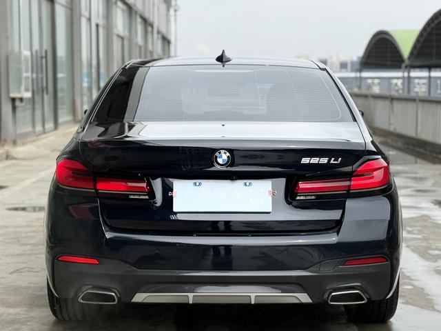 BMW 5 Series 2021 525Li M Sport Package