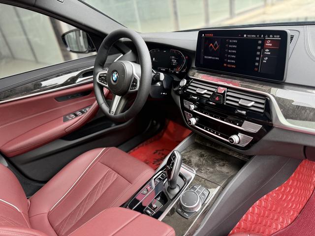 BMW 5 Series 2021 525Li M Sport Package