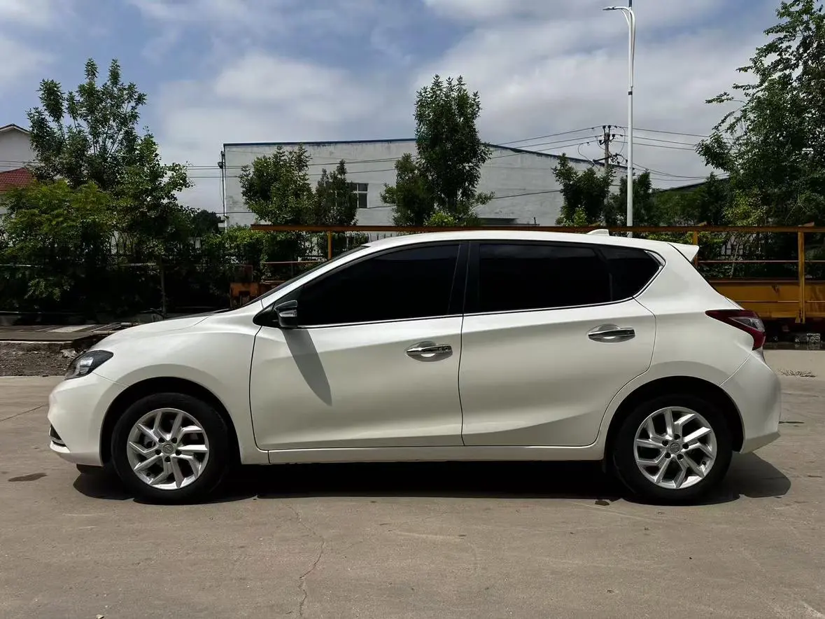 Nissan Tiida TIIDA 2023 1.6L CVT Smart Drive