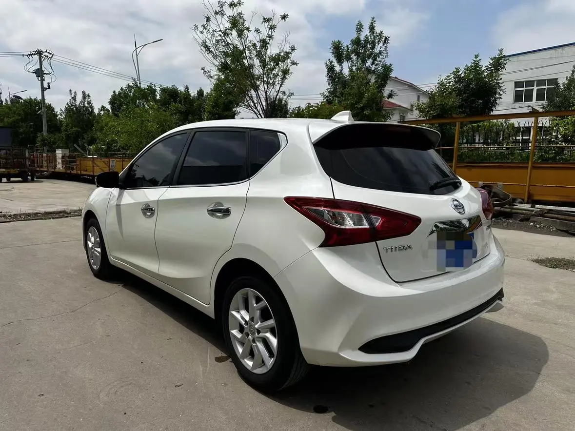 Nissan Tiida TIIDA 2023 1.6L CVT Smart Drive