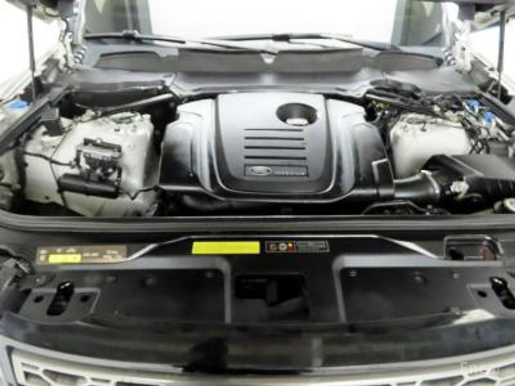 Land Rover Discovery 5 2.0 SD4 SE 2019