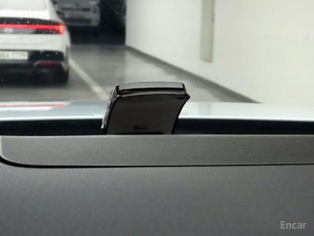 Land Rover Discovery 5 2.0 SD4 SE 2019