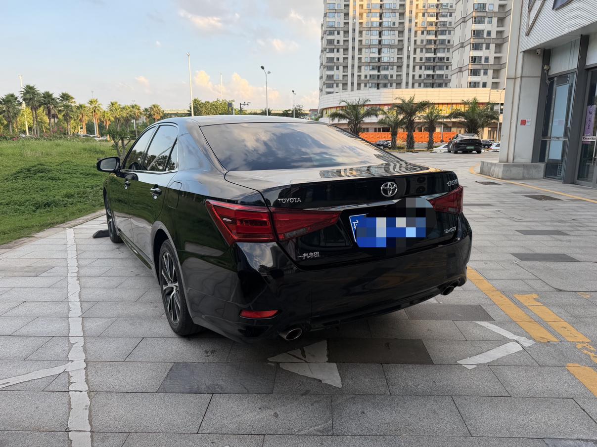 Toyota Crown 2018 2.0T Fashion