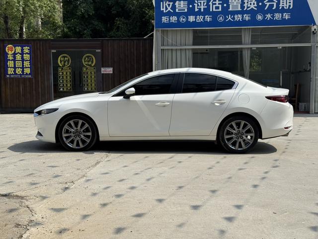 Mazda 3 Mazda3 2022 2.0L Auto Quality Shine