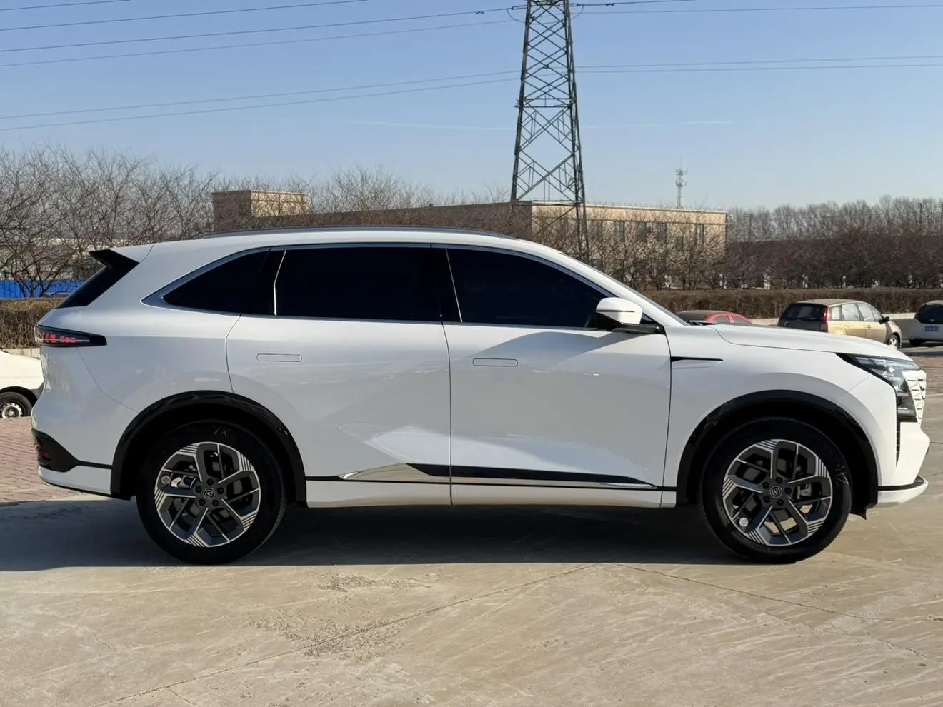 Changan CS75 PLUS 2025 4th Gen 1.5T Blue Whale Smart Premium Plus