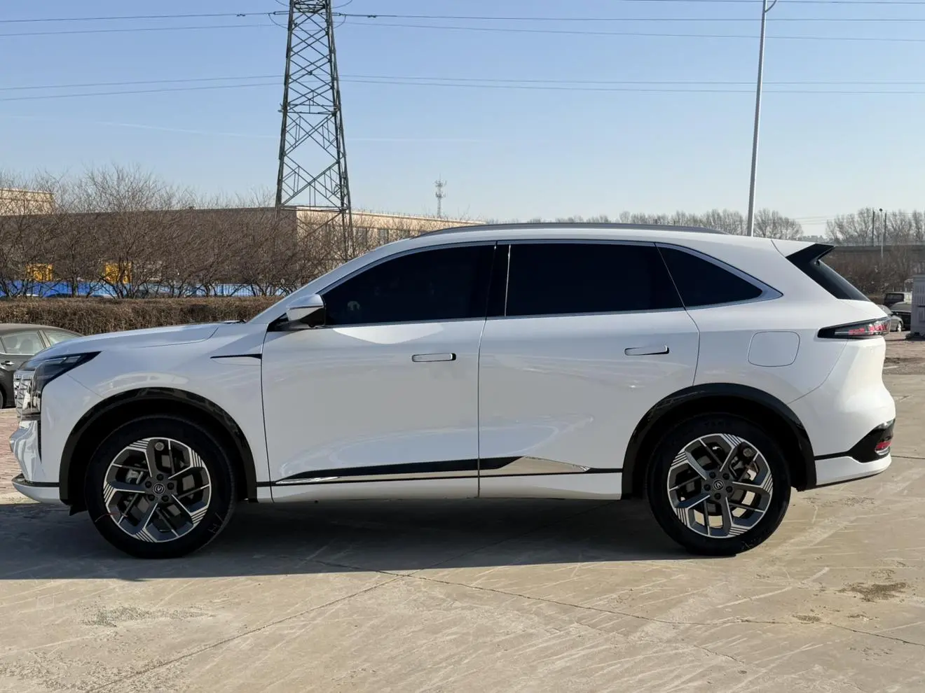 Changan CS75 PLUS 2025 4th Gen 1.5T Blue Whale Smart Premium Plus