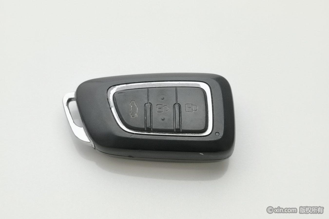Dongfeng Aeolus AX7 2020 1.6T Auto AI Flagship China VI