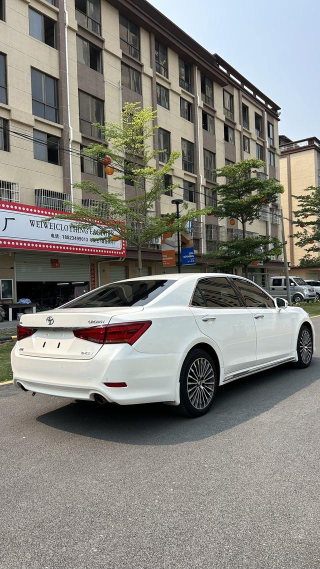 Toyota Crown 2018 2.0T Sport