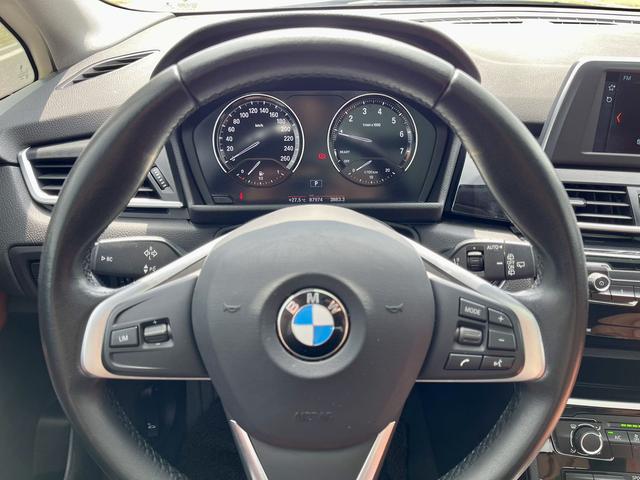 BMW 2 Series Wagon 2018 218i Fashion