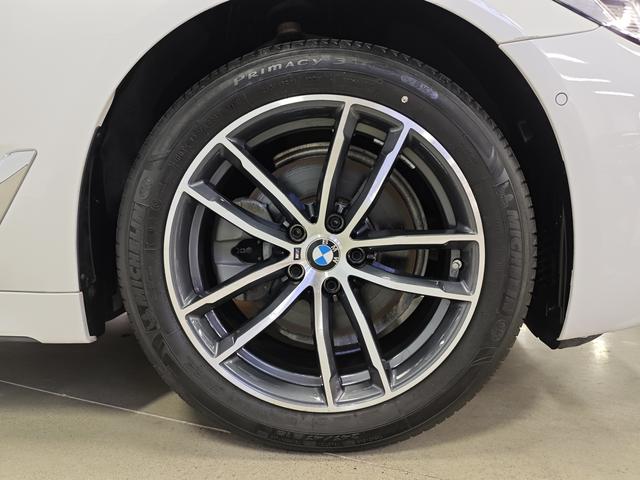 BMW 5 Series 2021 525Li M Sport Package