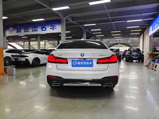 BMW 5 Series 2021 525Li M Sport Package