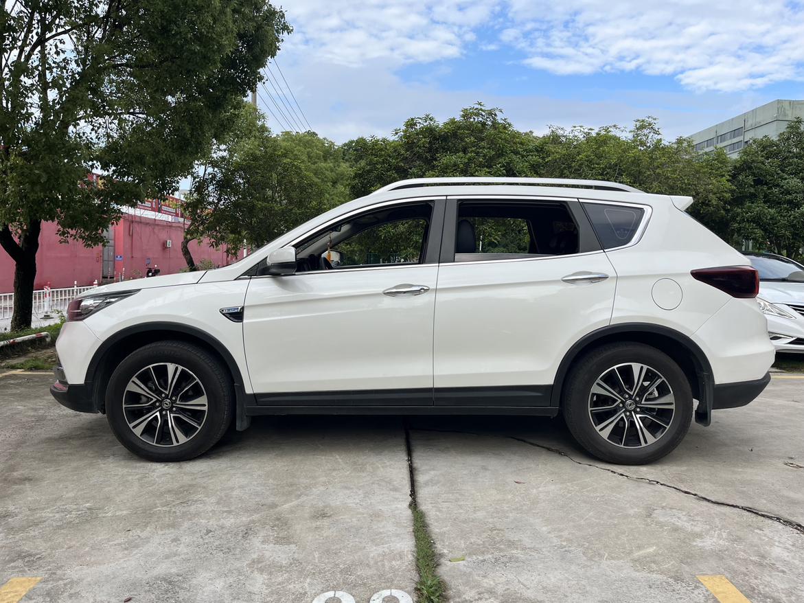 Dongfeng Aeolus AX7 2018 Classic 1.6T Auto Elite