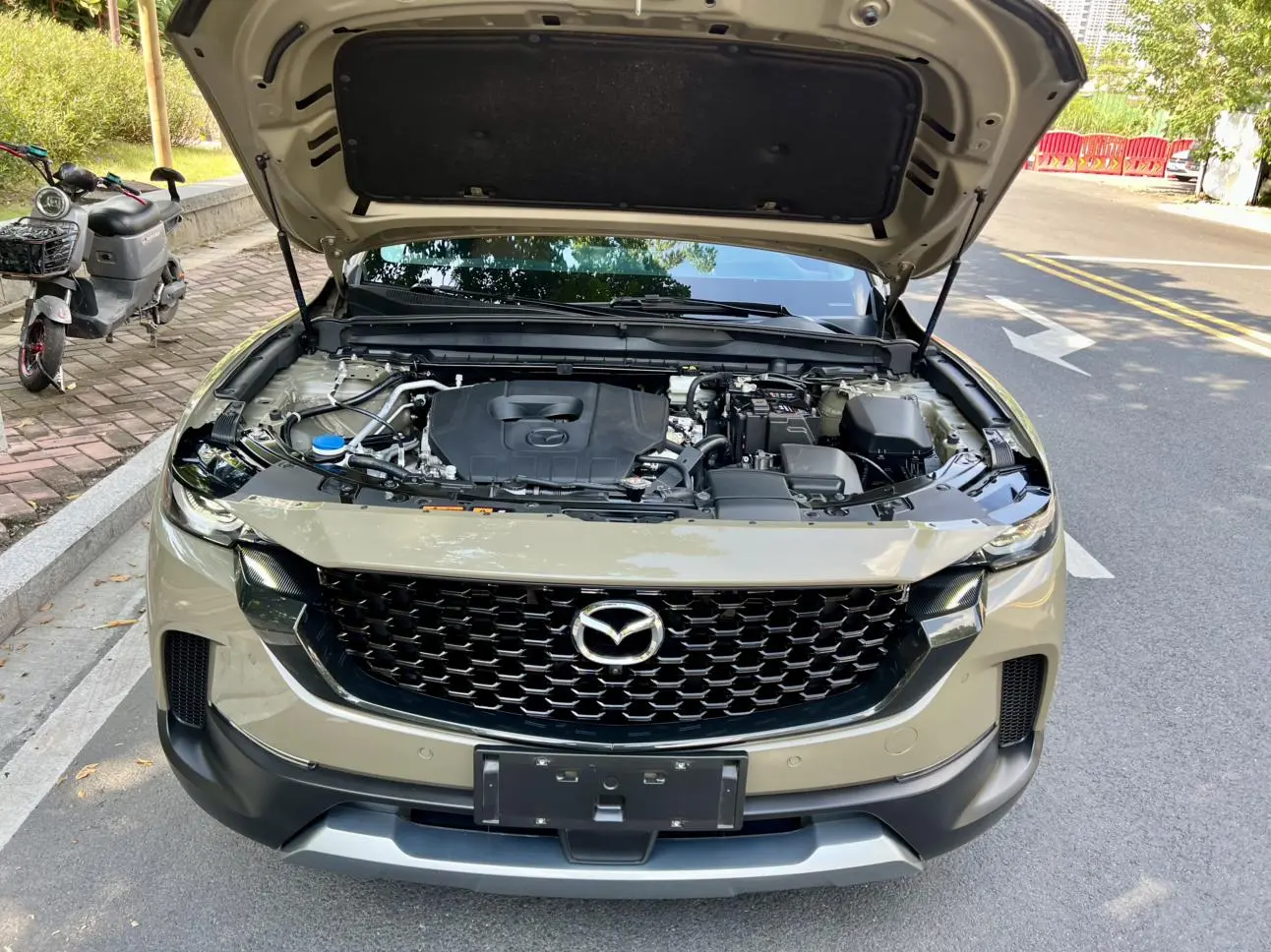 Mazda CX-50 2023 2.5L Auto Premium