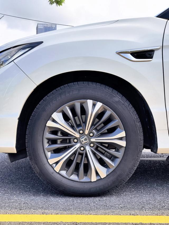 Honda UR-V 2020 370TURBO 4WD Premium Plus