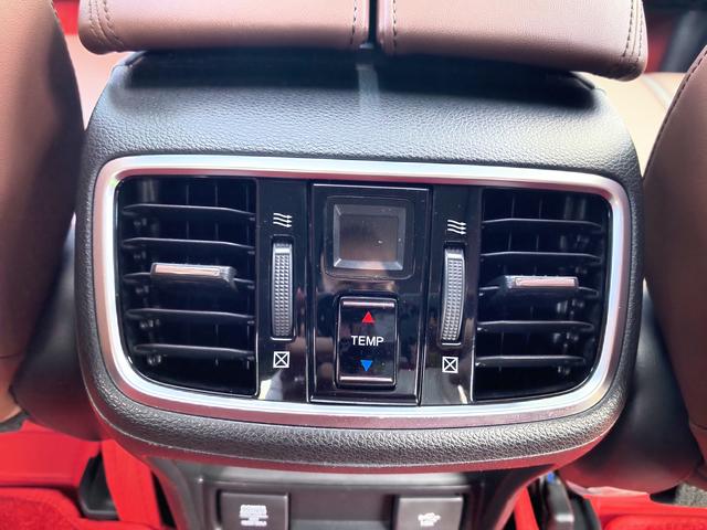 Honda UR-V 2020 370TURBO 4WD Premium Plus