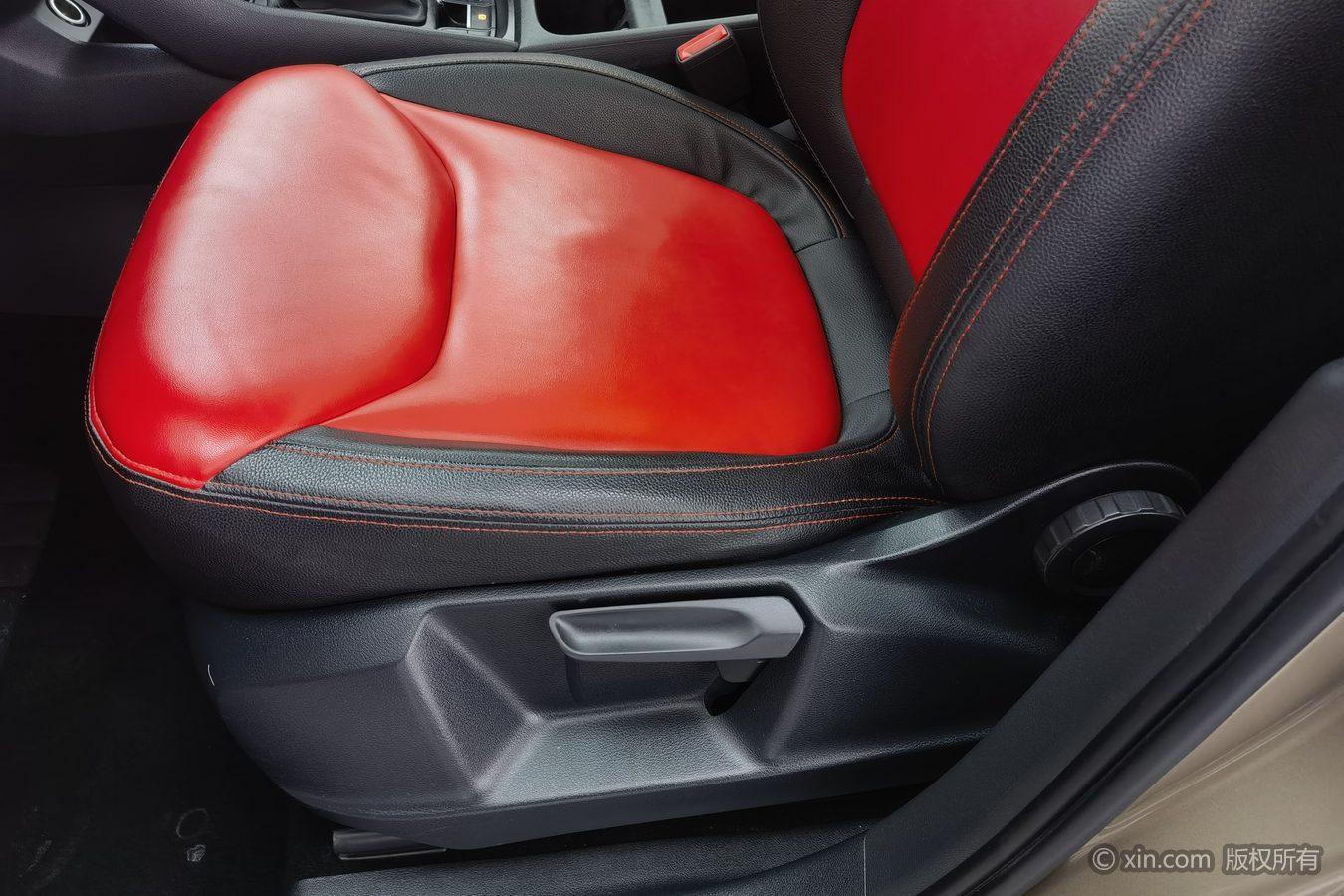 Skoda 2019 TSI330 5 seat 2WD Standard China VI