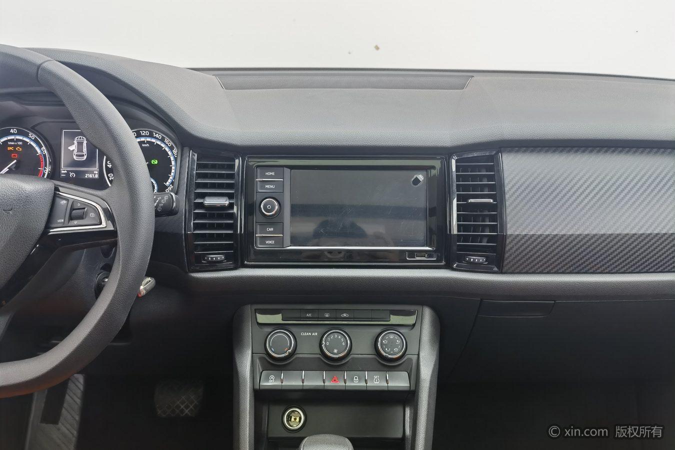 Skoda 2019 TSI330 5 seat 2WD Standard China VI