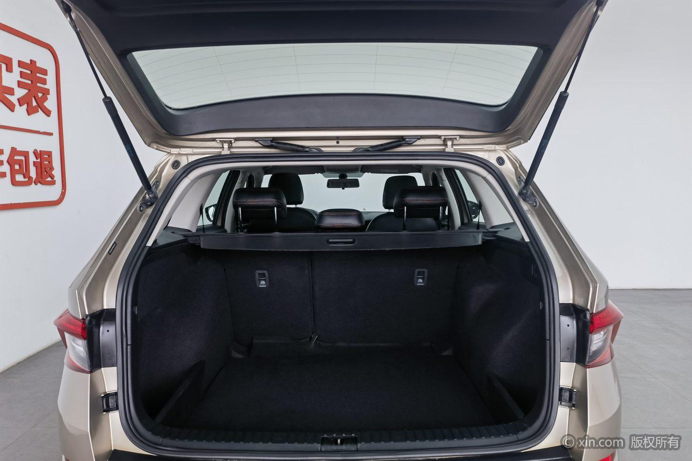 Skoda 2019 TSI330 5 seat 2WD Standard China VI