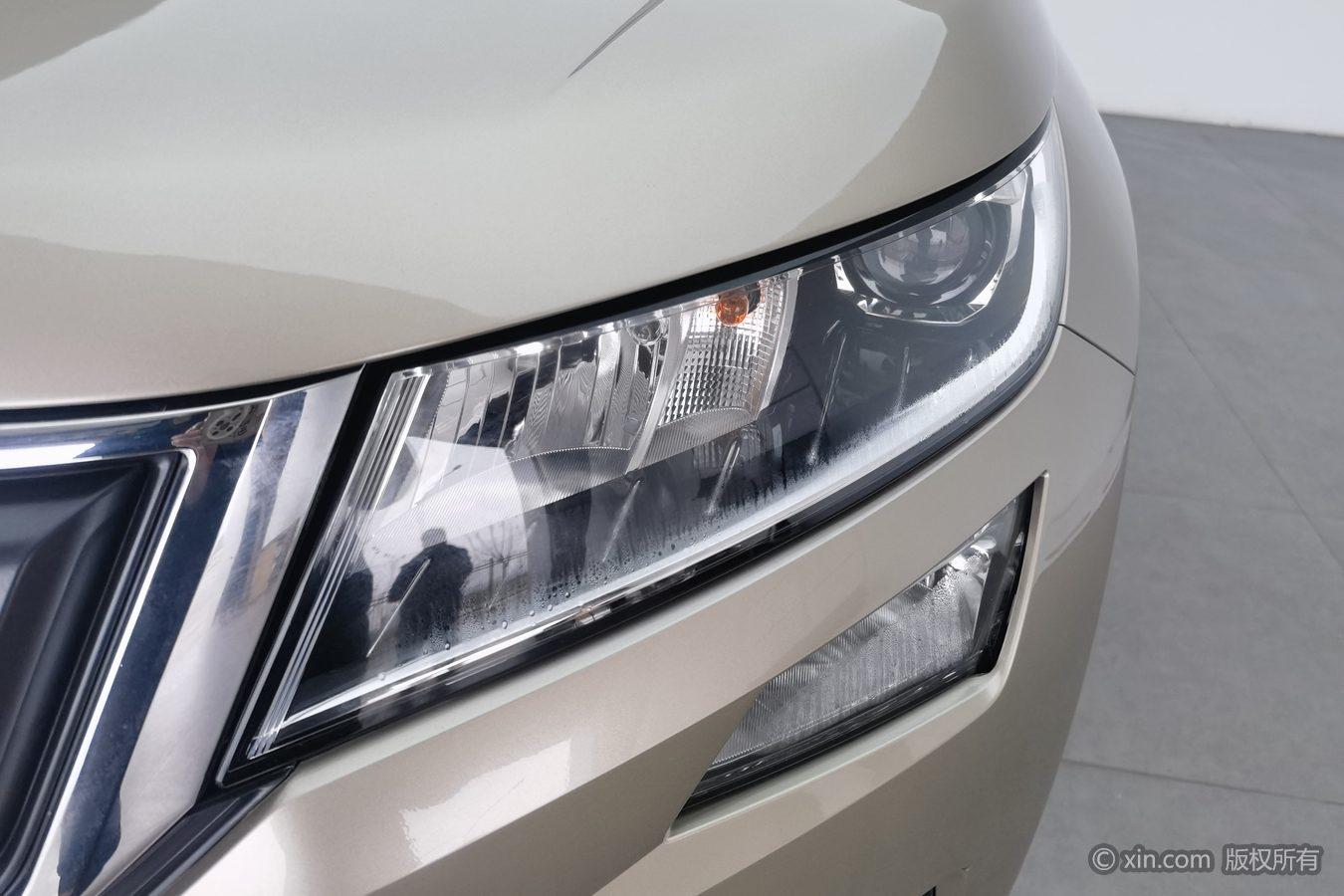 Skoda 2019 TSI330 5 seat 2WD Standard China VI