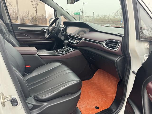GAC Trumpchi Trumpchi M6 2021 270T Auto Luxury 7 seat
