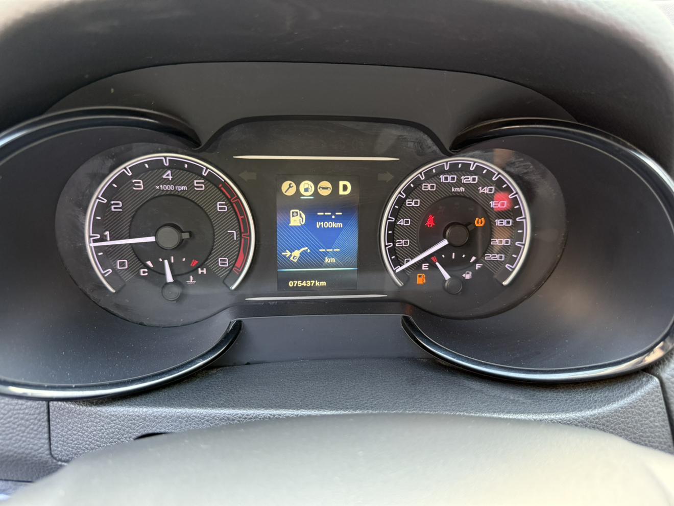 Dongfeng Aeolus AX7 2018 Classic 1.6T Auto Elite