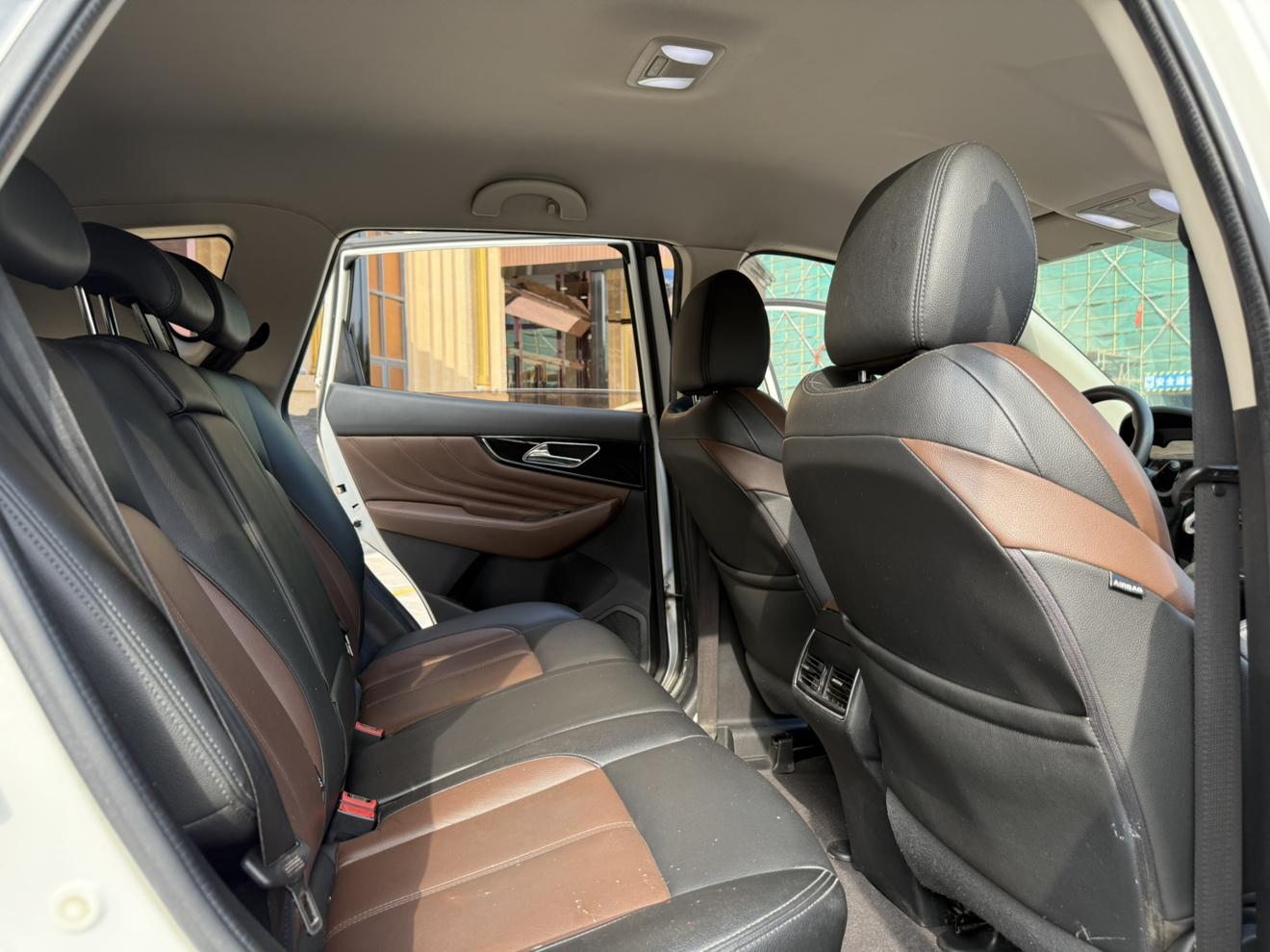 Dongfeng Aeolus AX7 2018 Classic 1.6T Auto Elite