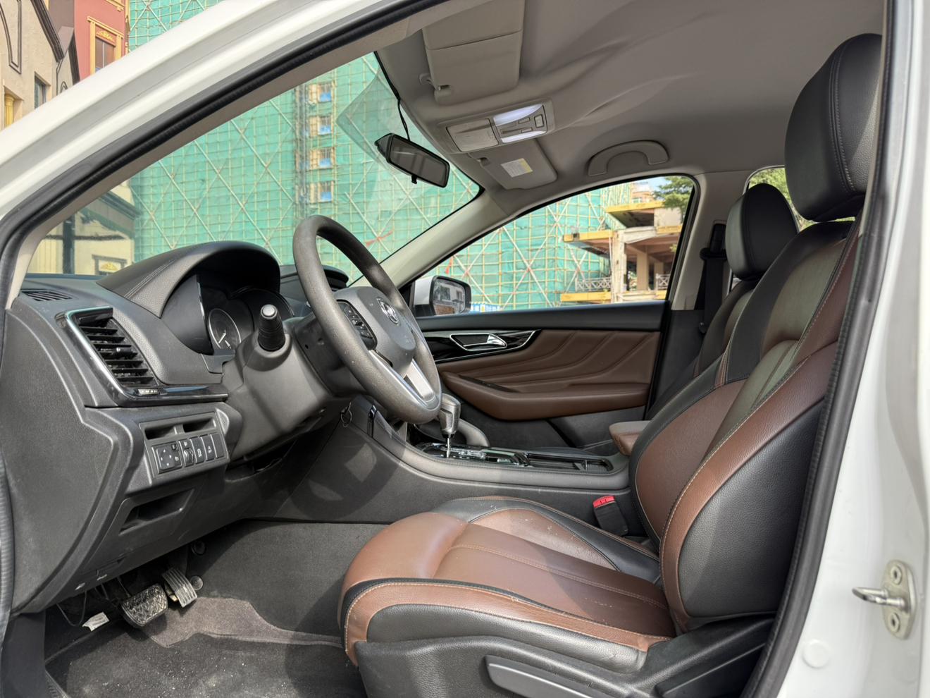 Dongfeng Aeolus AX7 2018 Classic 1.6T Auto Elite