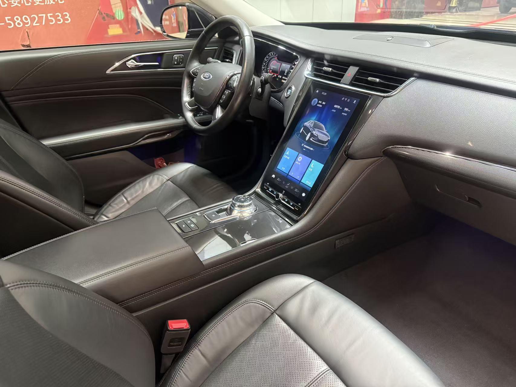 Ford seat 2019 EcoBoost 245 Premium Plus