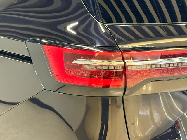 Volkswagen Viloran 2024 380TSI Premium