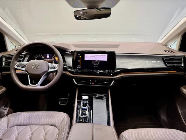 Volkswagen Viloran 2024 380TSI Premium
