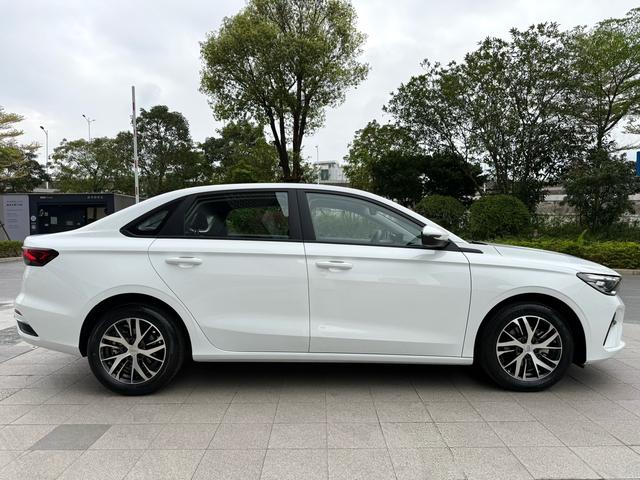 Geely Emgrand 2025 4th Gen 1.5L CVT Dragon Soaring