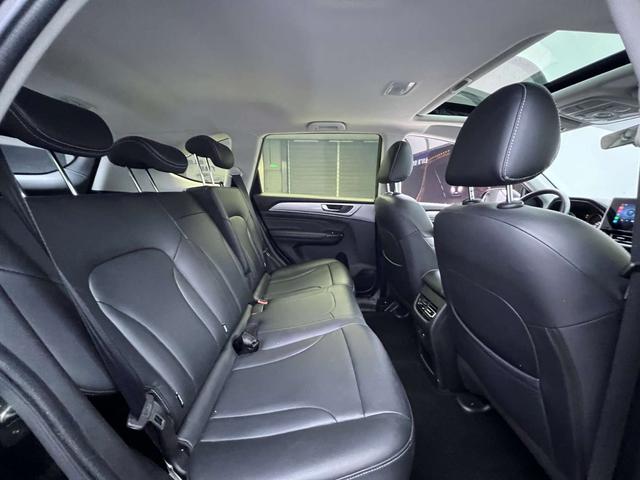 Haval M6 2021 PLUS 1.5T DCT Liu Yan joint name