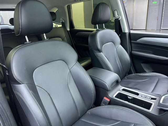 Haval M6 2021 PLUS 1.5T DCT Liu Yan joint name