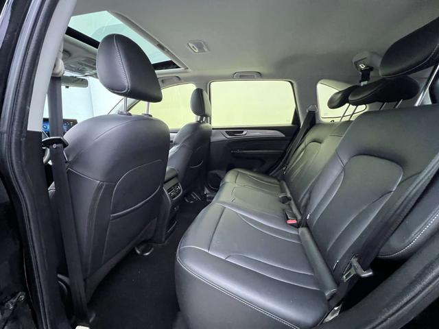 Haval M6 2021 PLUS 1.5T DCT Liu Yan joint name