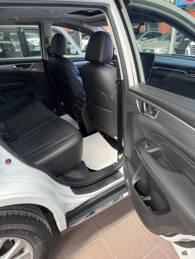 Haval M6 2023 PLUS 1.5T DCT Luxury Connected