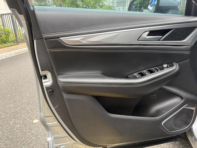 Changan CS85 COUPE 2021 1.5T DCT Elite