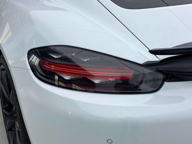 Porsche 718 2018 Cayman 2.0T