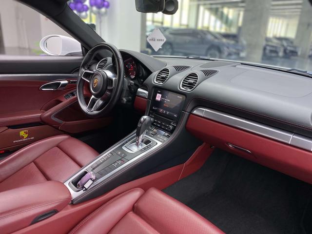 Porsche 718 2018 Cayman 2.0T
