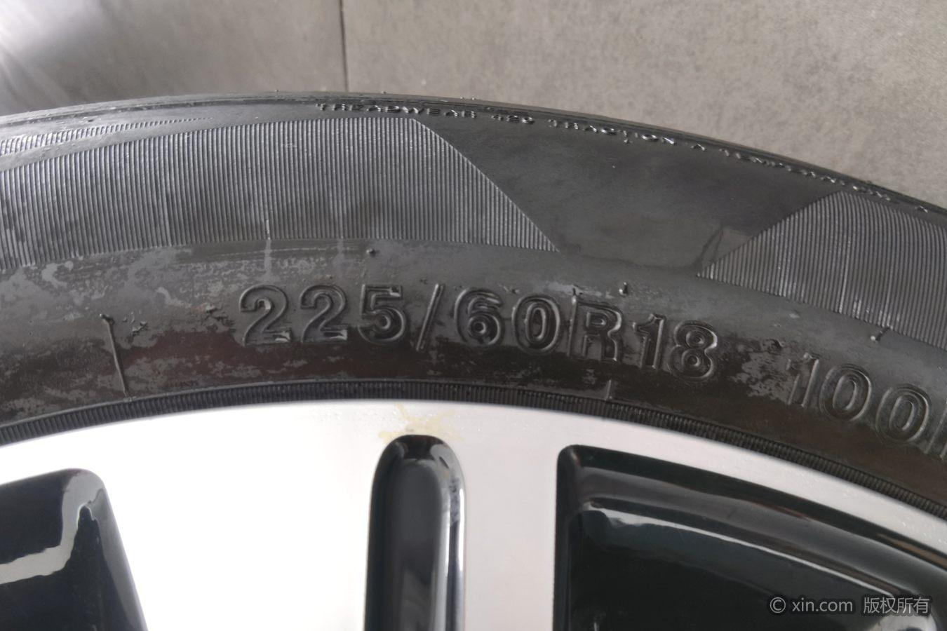 Dongfeng Aeolus AX7 2018 Classic 1.6T Auto Luxury